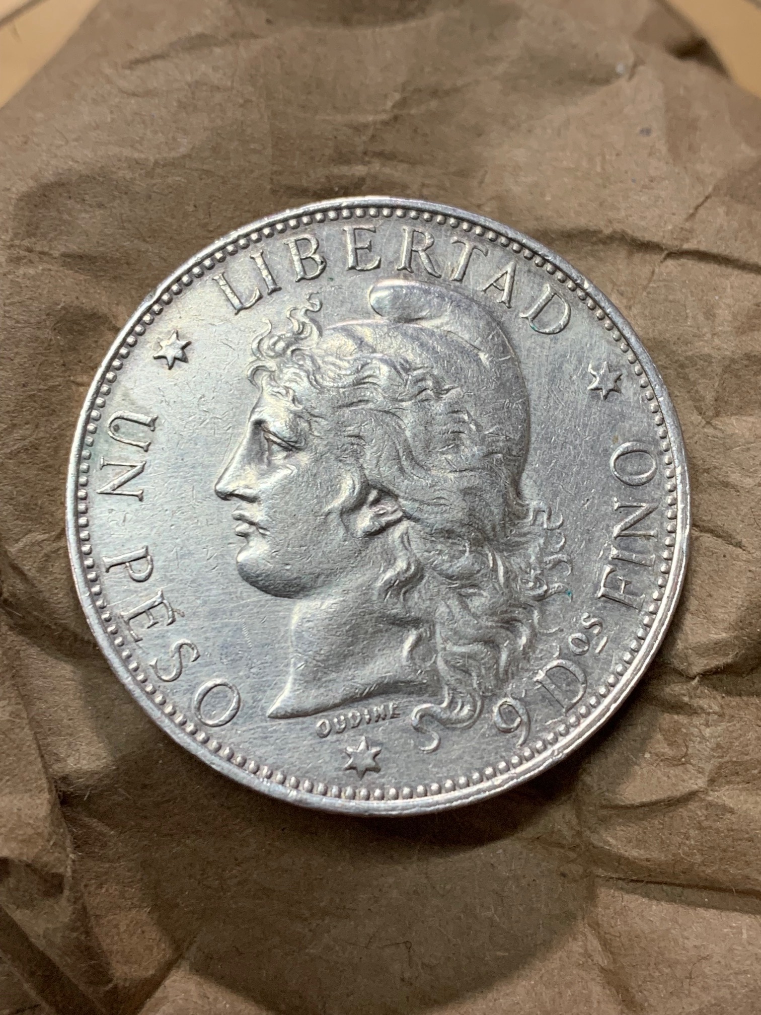 militaria : ARGENTINE UN PESO 1882 ARGENT